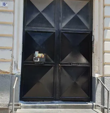 Porta Garibaldi Apartamento *